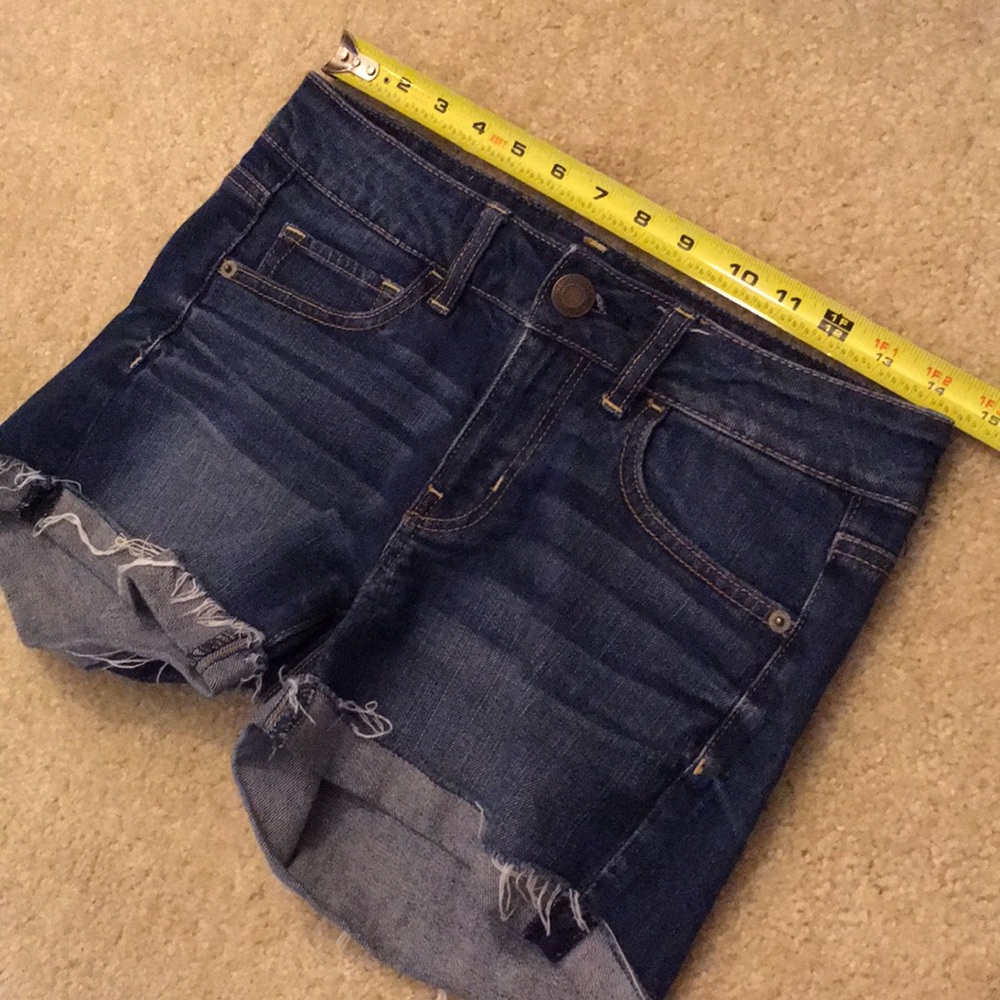 American Eagle Outfitters Distressed Dark Denim Jean Shorts Stretch 4 Raw Hem